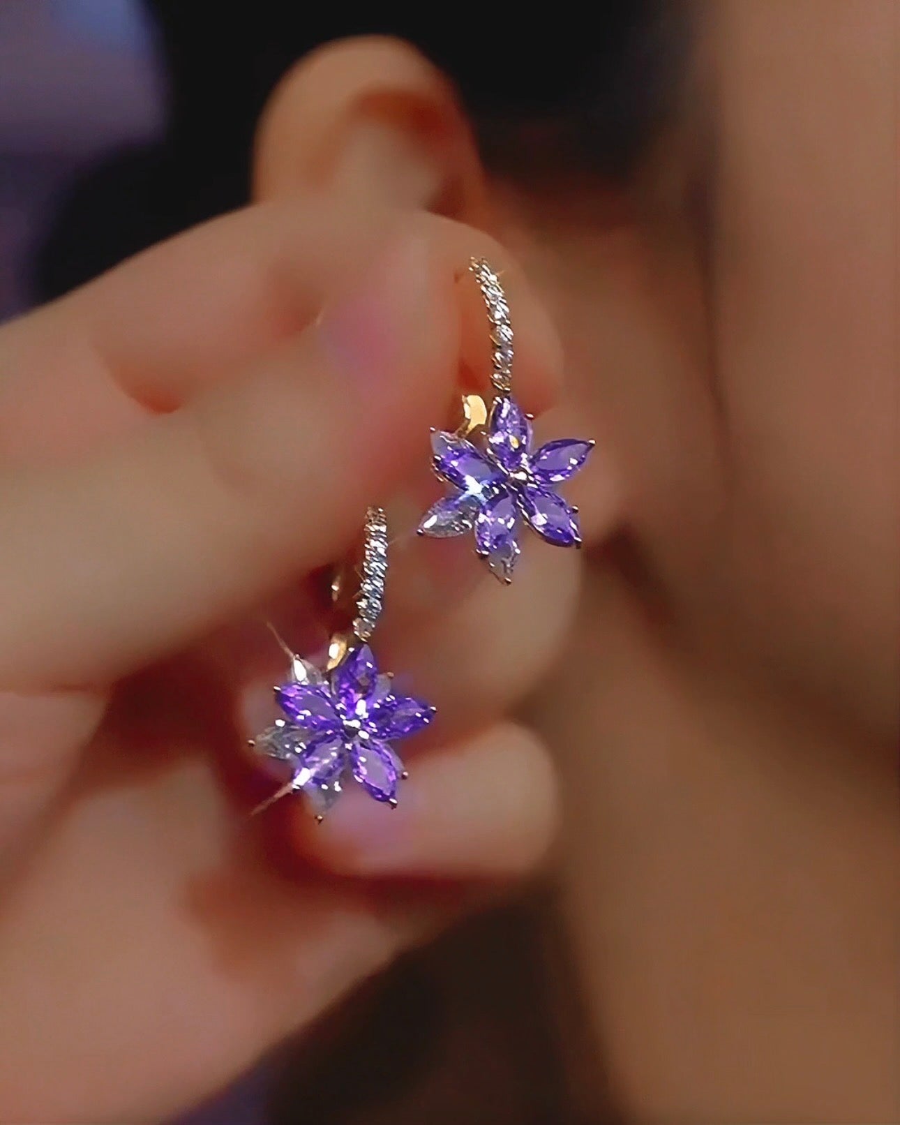 Tendre Earrings