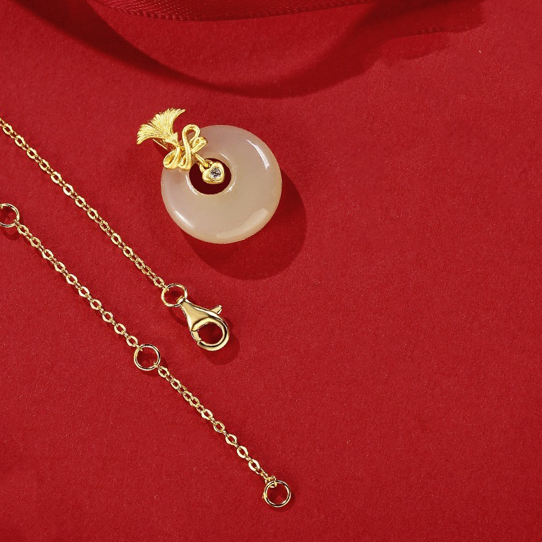 Natural Hetian Jade Longevity Lock Ginkgo biloba Necklace
