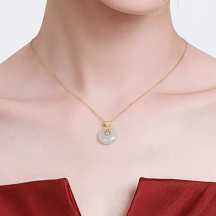 Natural Hetian Jade Longevity Lock Ginkgo biloba Necklace