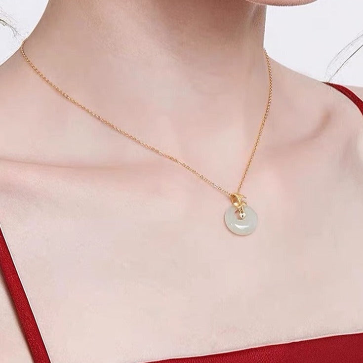 Natural Hetian Jade Longevity Lock Ginkgo biloba Necklace