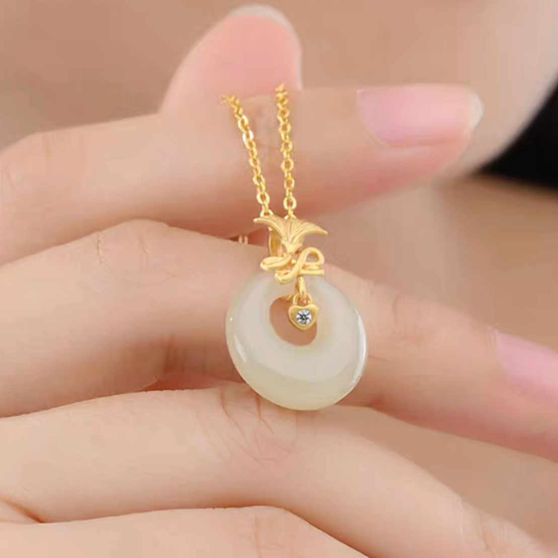 Natural Hetian Jade Longevity Lock Ginkgo biloba Necklace