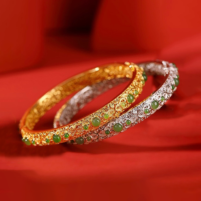 <Pre-Order> Natural Hetian Jade Auspicious Round Beads Bangle