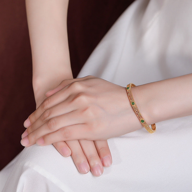 Natural Hetian Jade Filigree Hollow Bracelet