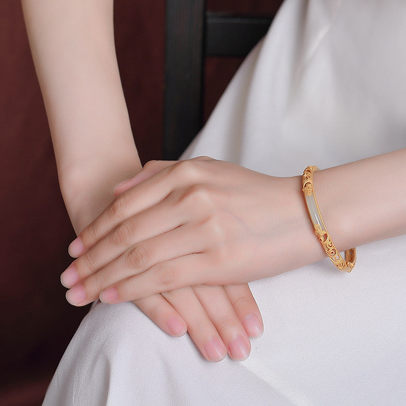 Natural Hetian Jade Ancient Royal Filigree Hollow Bangle