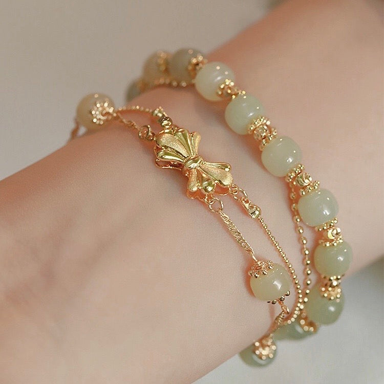 Natural Green Jade Bow Tie Protection Bracelet