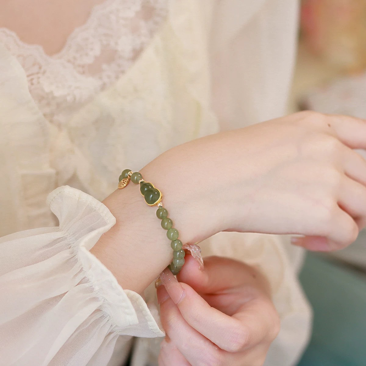 Natural Hetian Green Jade Feng Shui Calabash Bracelet