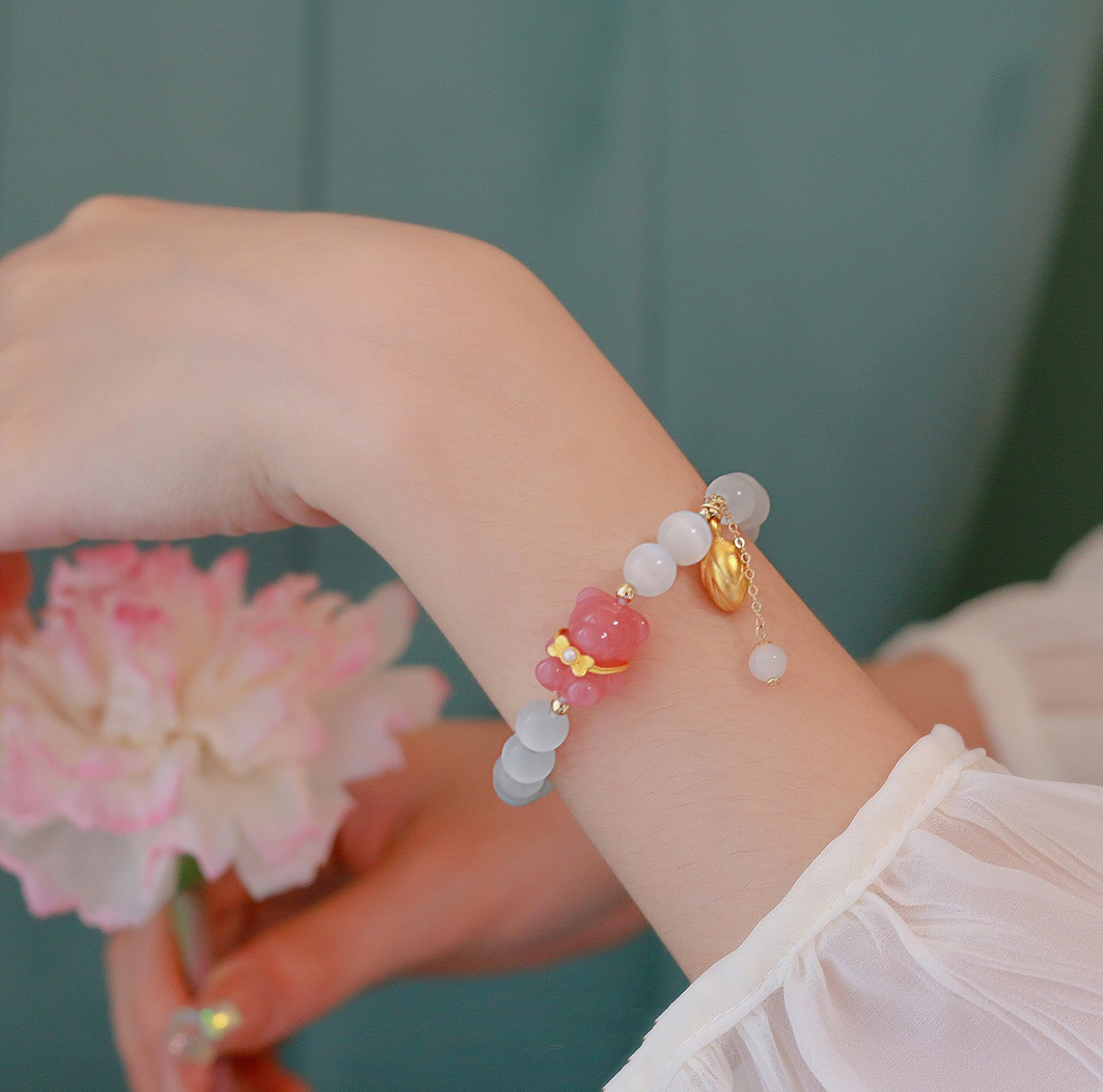 Natural Yanyuan Agate & Moon Stone Feng Shui Bear Protection Bracelet