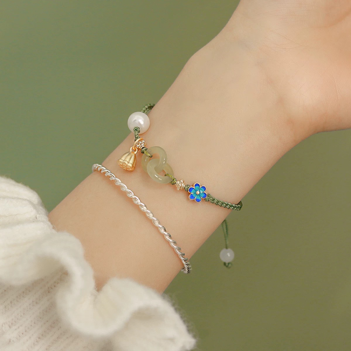Natural Green Jade Protection Lock Lotus Bracelet