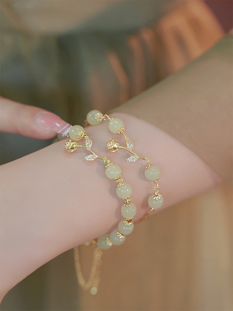 Natural Green Jade Feng Shui Rose Protection Bracelet