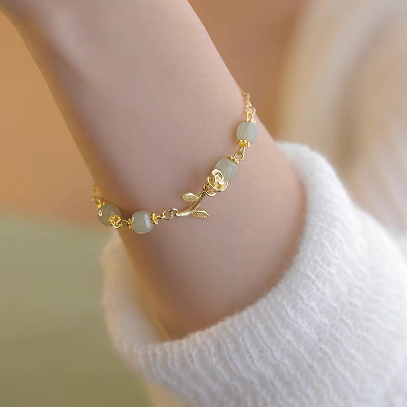Natural Green Jade Feng Shui Rose Protection Bracelet