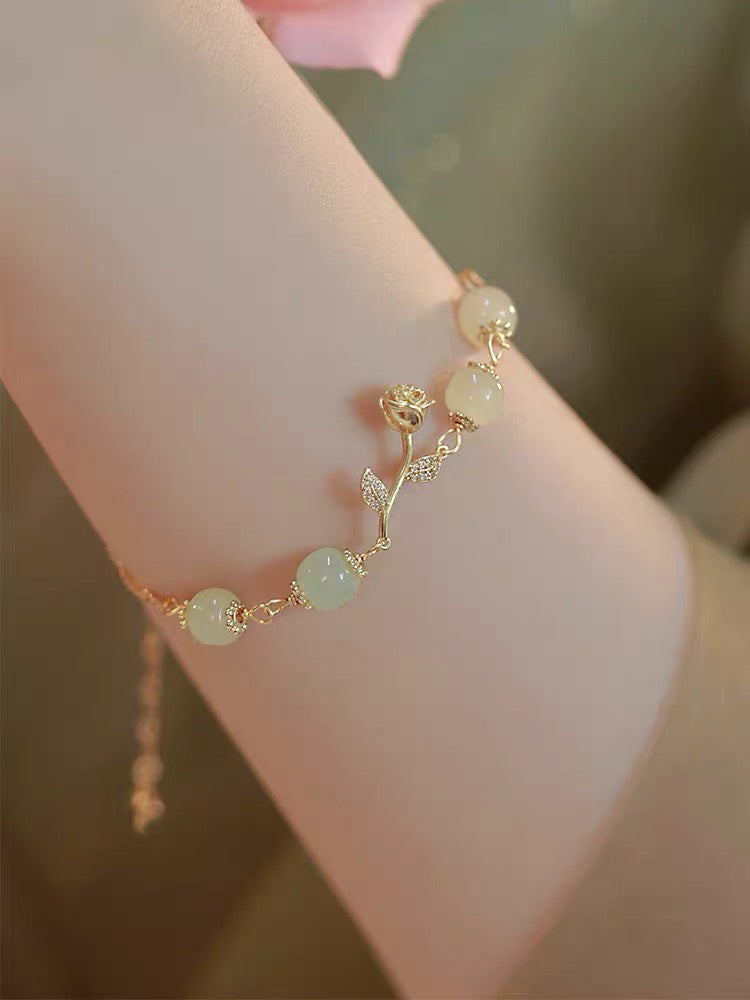 Natural Green Jade Feng Shui Rose Protection Bracelet