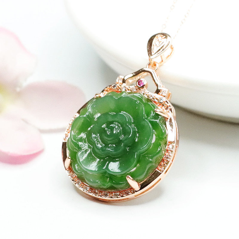 Natural Hetian Jade Feng Shui Prosperity Cabbage Pendant