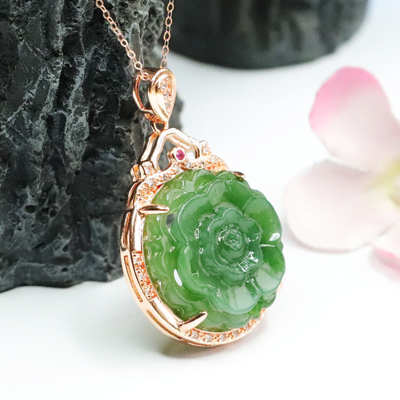 Natural Hetian Jade Feng Shui Prosperity Cabbage Pendant