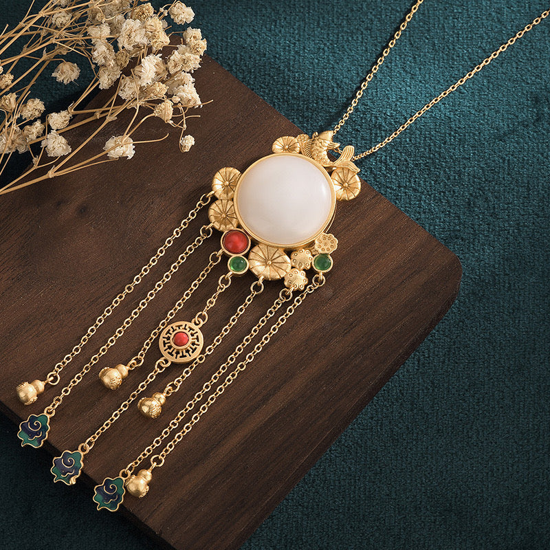 Feng Shui Aupicious White Jade Pendant