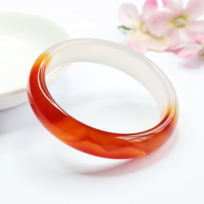 Natural Red Agate Gradient Color Bangle
