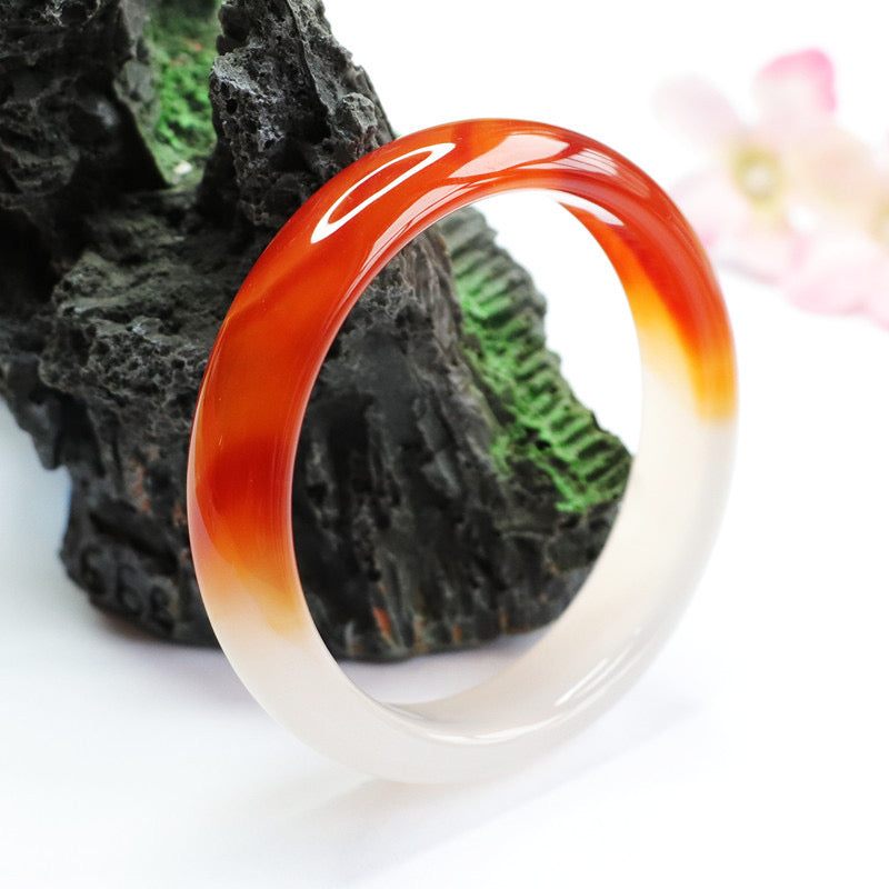 Natural Red Agate Gradient Color Bangle