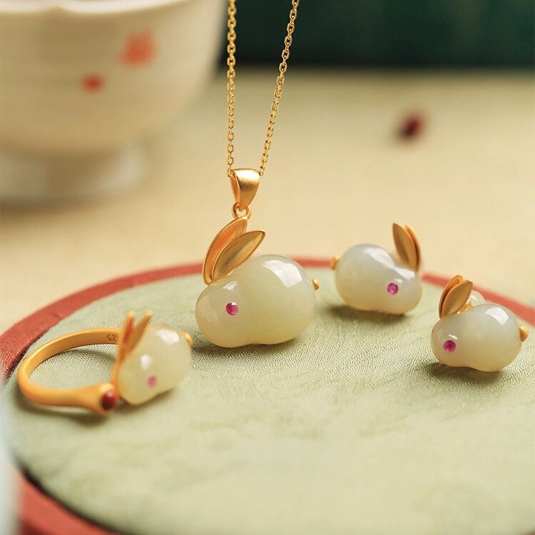 Natural Hetian Jade Rabbit Protection Set