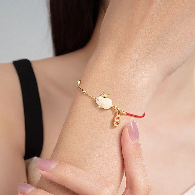 Natural Hetian Jade Red Rope Wealth Rabbit Bracelet