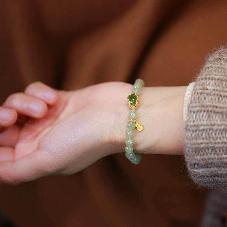 Natural Hetian Green Jade Feng Shui Calabash Bracelet