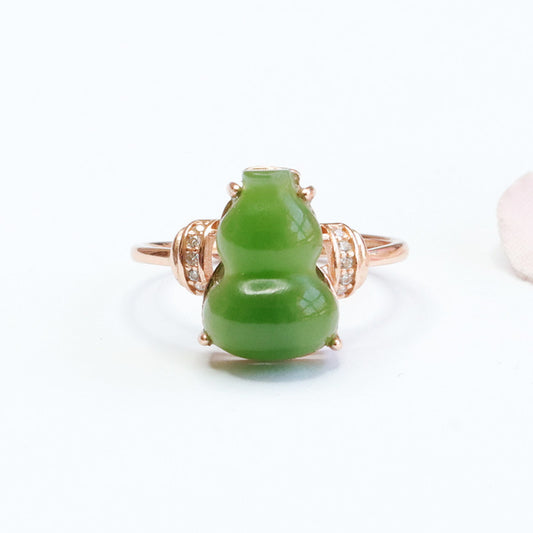 Natural Green Jade Feng Shui Calabash Ring