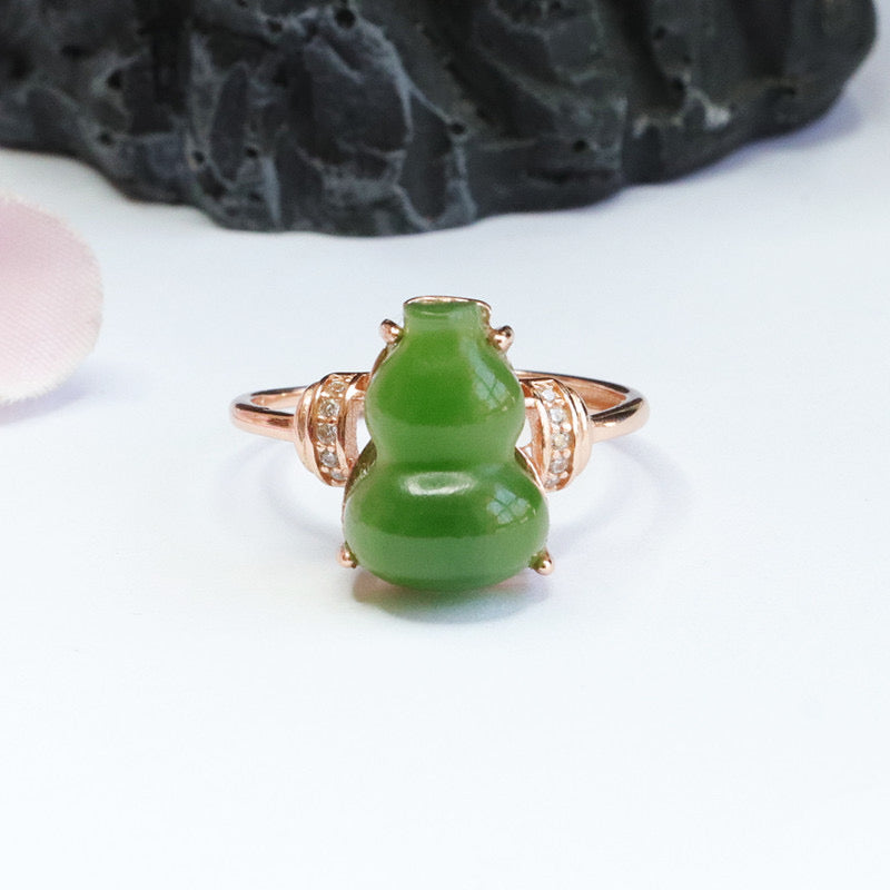 Natural Green Jade Feng Shui Calabash Ring
