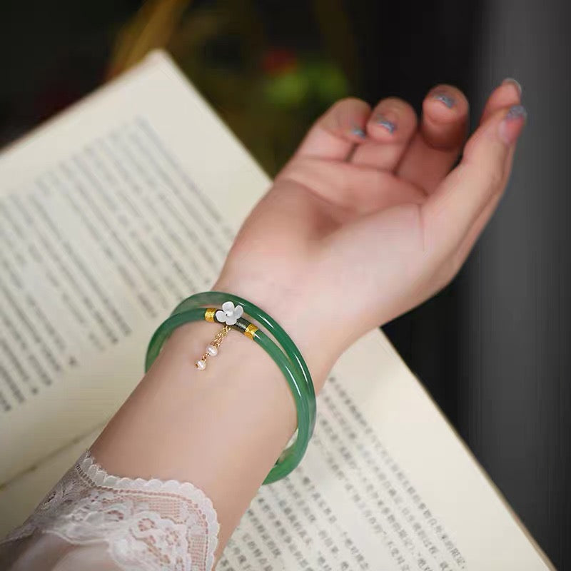 Natural Green Jade Flower Bracelet