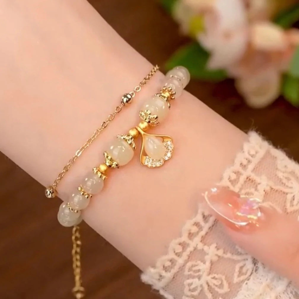 Natural Green Jade Feng Shui Apricot Leaves Bracelet