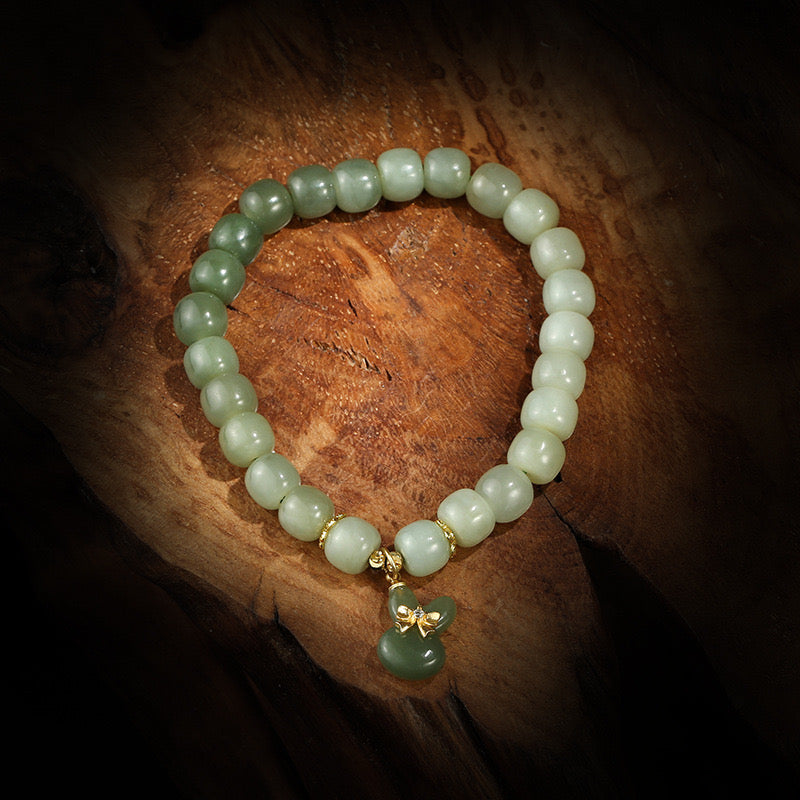 Hetian Jade Auspicious Rabbit Pendant Bracelet
