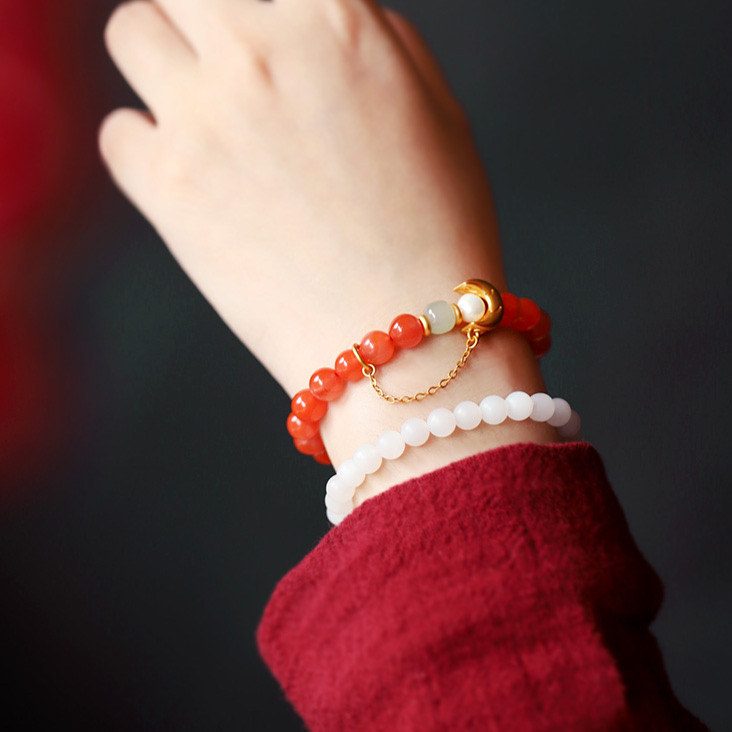 Natural Red Agate Hetian Jade Feng Shui Moon Bracelet