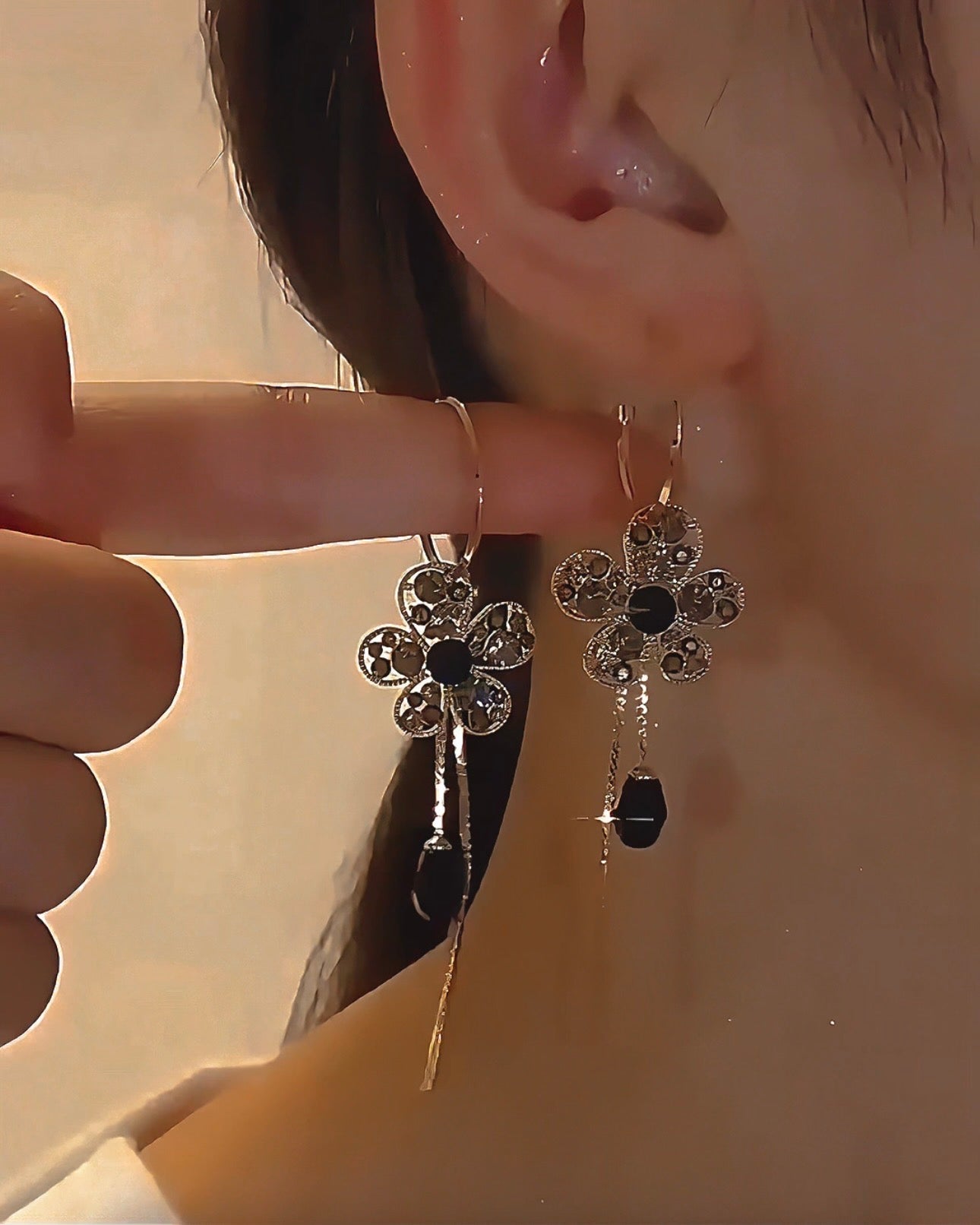 Elle Earrings