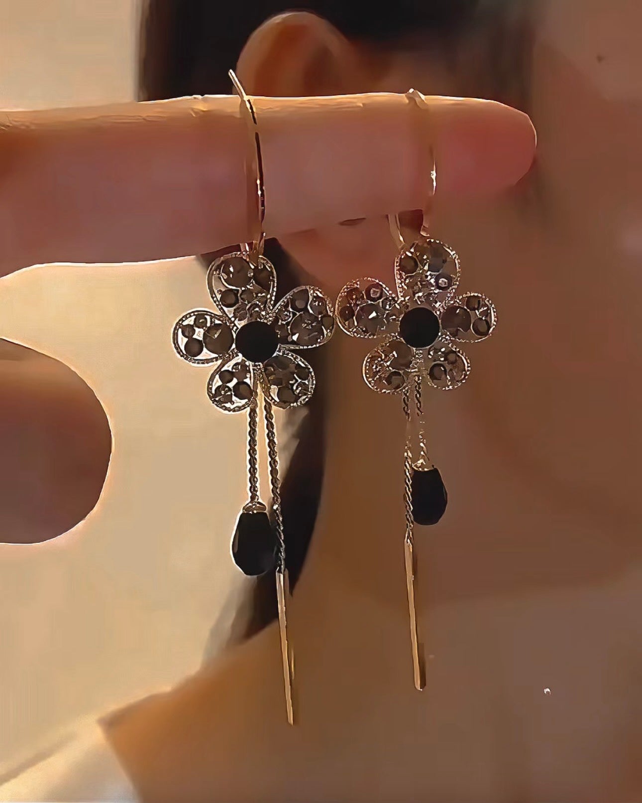 Elle Earrings