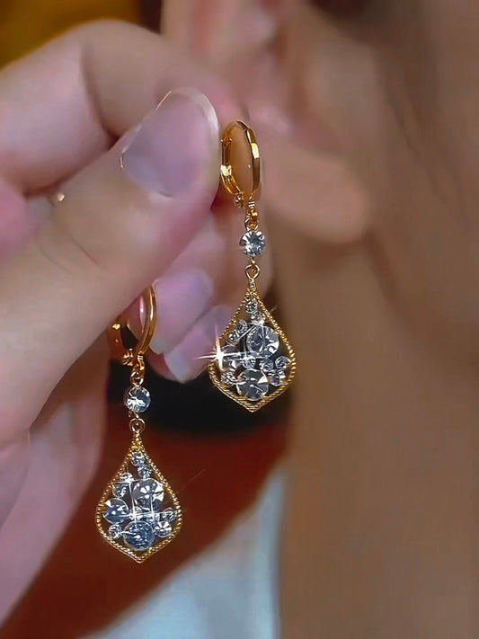 Elmie Earrings