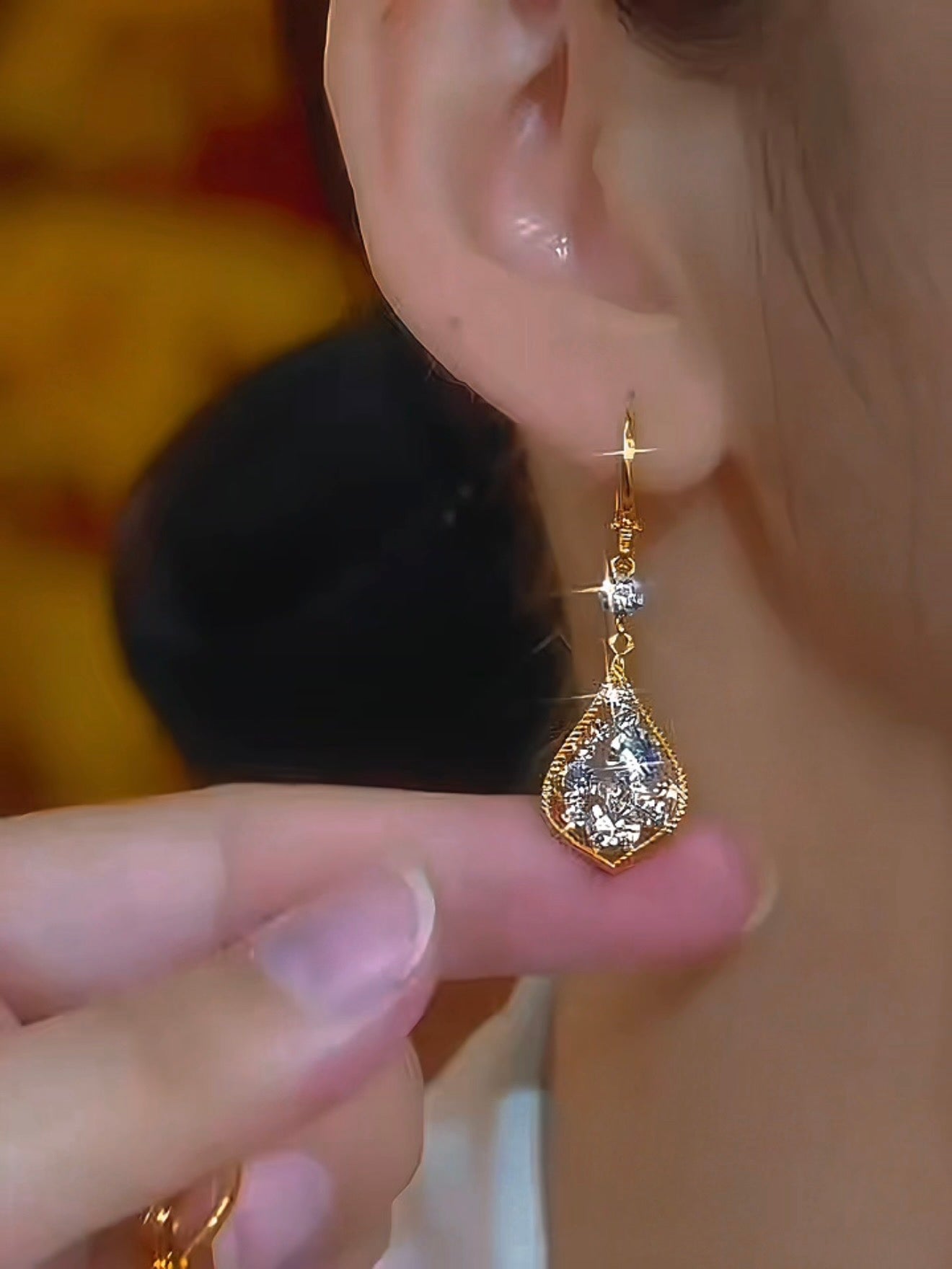 Elmie Earrings