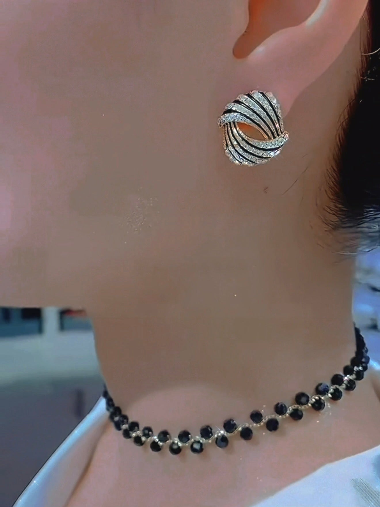 Vicki Earrings