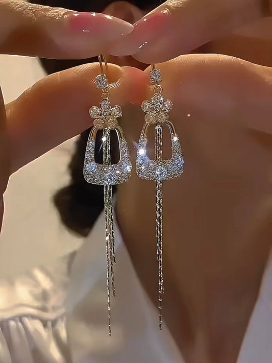 Lily Earrings