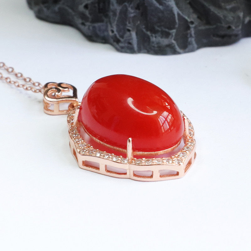 Natural Red Agate Pigeon Egg Heart Pendant