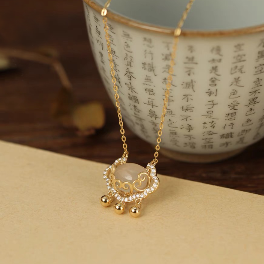White Jade Feng Shui Peace Happiness Pendant Necklace